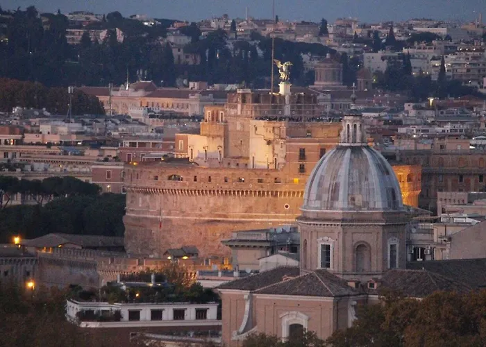 Vatican In The Moonlight Apartment